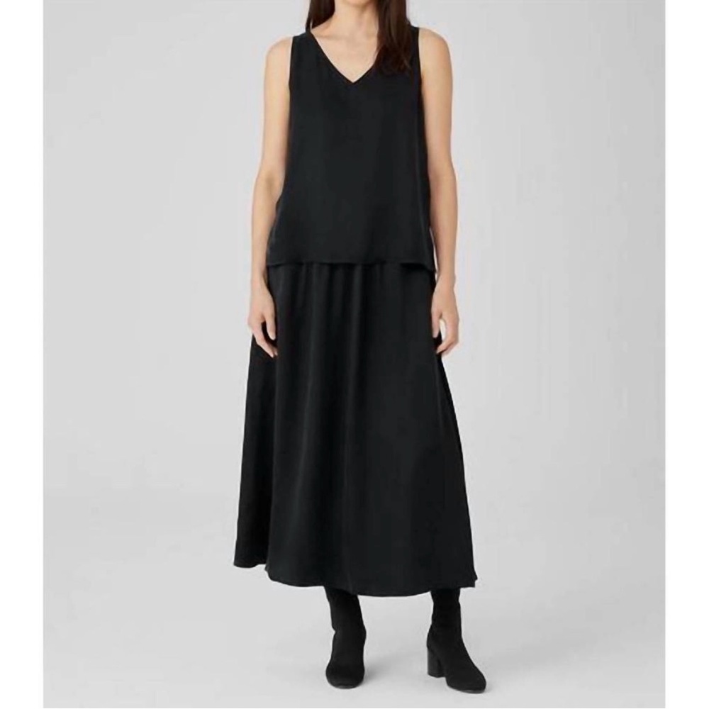 NEW EILEEN FISHER gathered 100% silk skirt in black